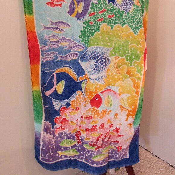 Summer Up! Rainbow Tropical Fish Cotton Beach Towel 56"x29" - Picture 9 of 12